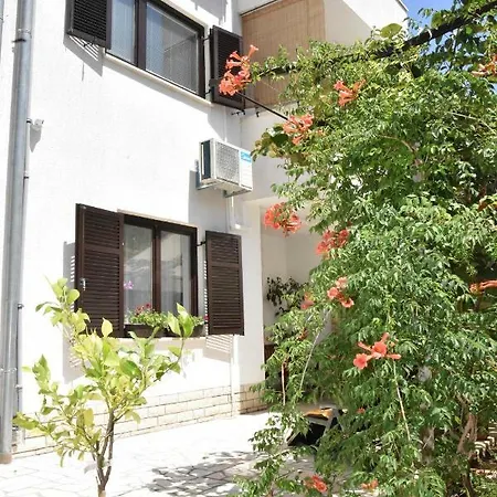 Appartement Ruzica *